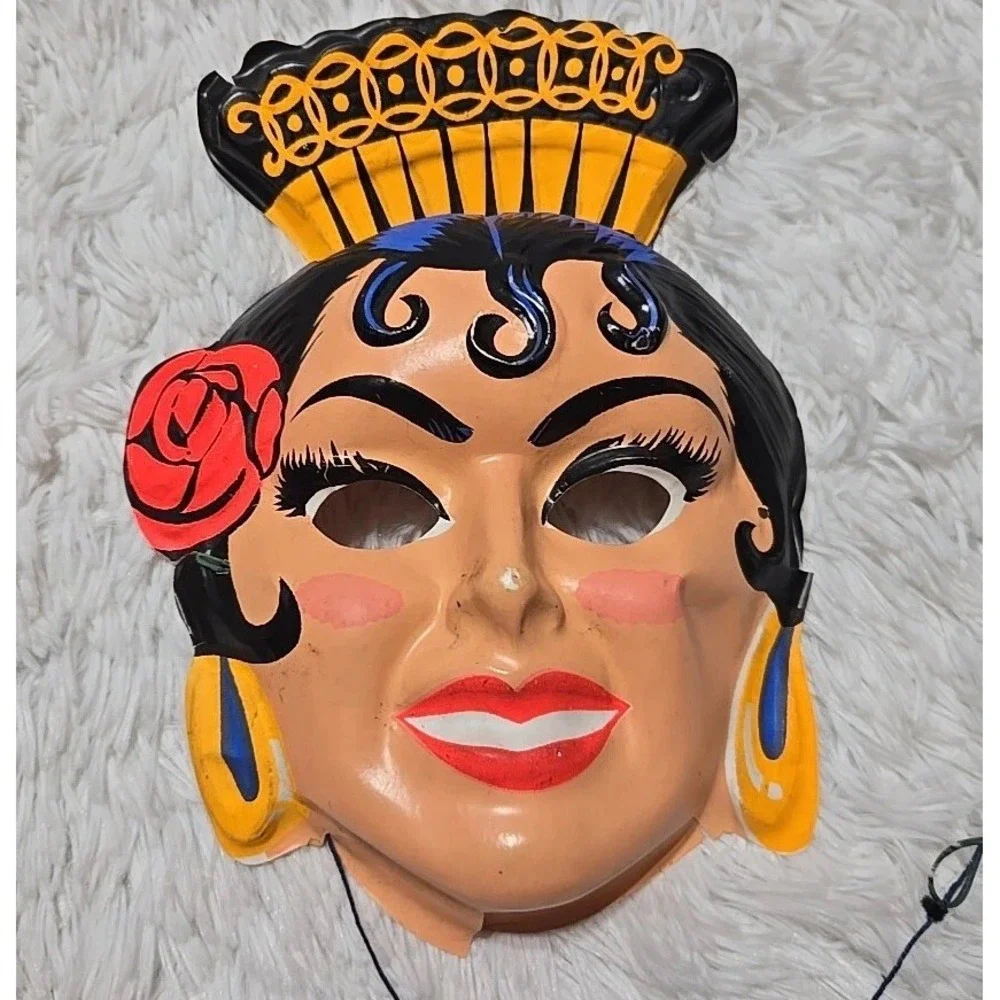 Vintage Asian-Inspired‎ Children's Costumes & Plastic Face Masks Geisha